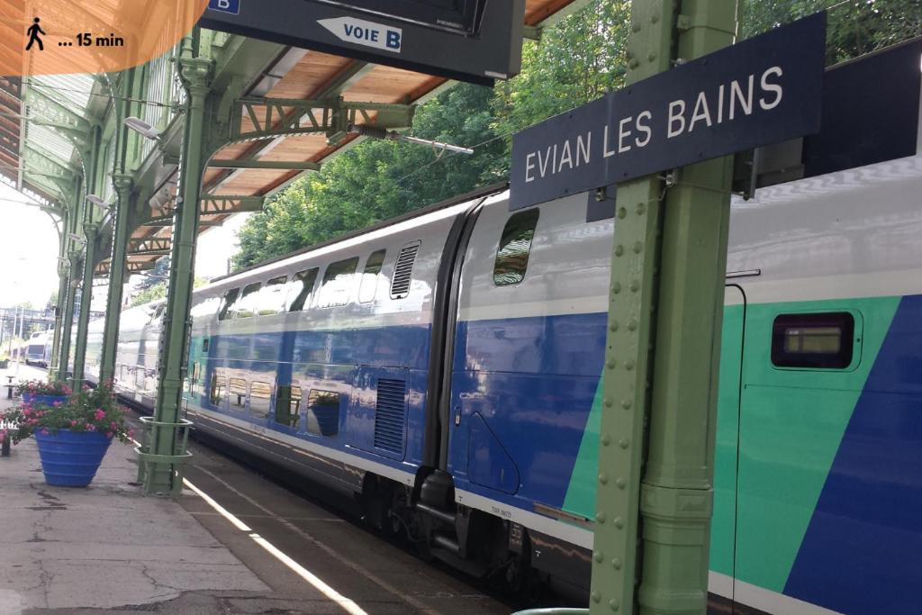 Le Baron Lägenhet Évian-les-Bains Exteriör bild
